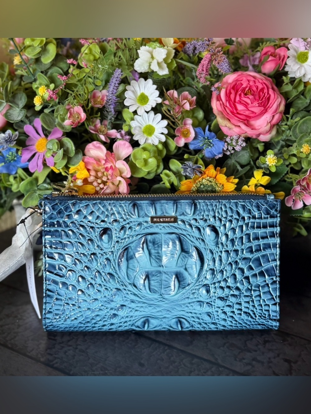 HTF Brahmin Adia Retro BLUE 2x EYES Wristlet Clutch Wallet NWT SIMILAR TO DAISY